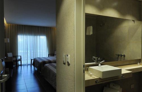 Villa Carlos Paz Hotel | Pinares Panorama Suites, Spa & Convention Center