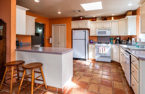 Midpines Casa | Pine Bluff House: la relajación de sus vacaciones familiares comienza aquí * Pool *