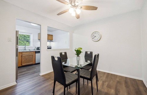 Newark Apartamento | Pine Brook 1122 I Pool Gym I Free Parking !