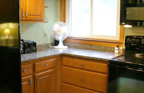 North Conway Casa | Pine Brook Lodge: mesa de billar, CA, sauna, chimenea, internet, bar, caminar a la ciudad