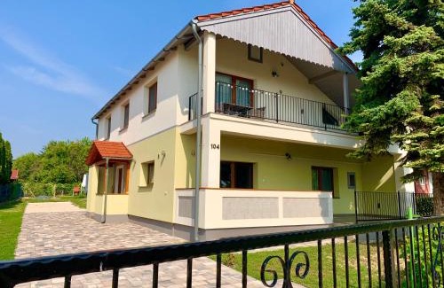 Balatonalmadi Apartamento | Pine&Chill2 Apartments