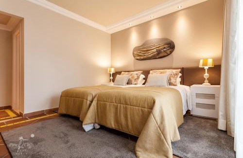 Olhos D'Agua Hotel | Pine Cliffs Suites