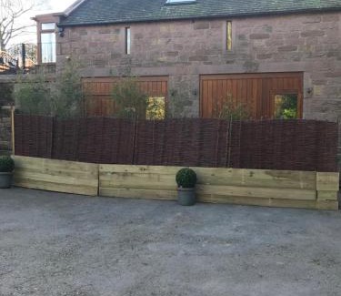Upper Hulme Apartamento | Pine cottage with private hot tub
