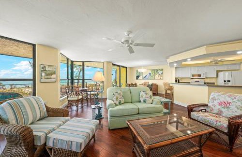 Sanibel Casa | Pine Cove #201