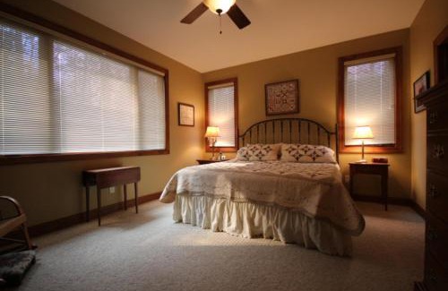 Brevard Casa | Pine Hill