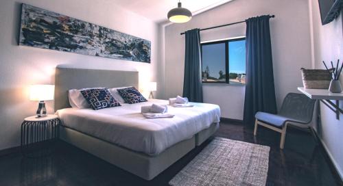 Faro Cama Y Desayuno | Pine House - Faro Airport, Beach and City Center
