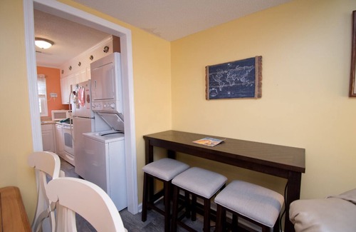 Pine Knoll Shores Casa | Pine Knoll Townes 34, Townhouse with community pool