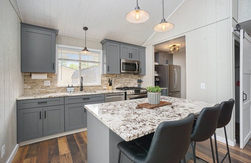 Plainwell Casa | Pine Lake Overlook- Lakeside house, hot tub w/ a view! Pontoon rental options!