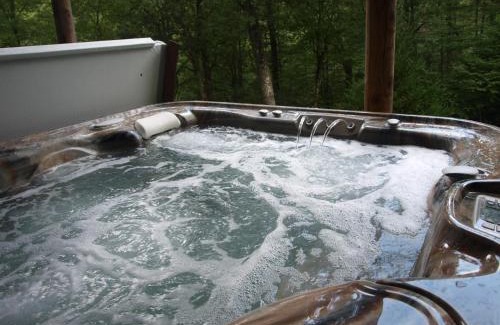 Jefferson Casa | Pine Log Lodge
