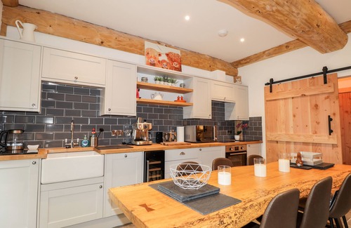 Grantown-on-Spey Cabaña | Pine Marten Lodge