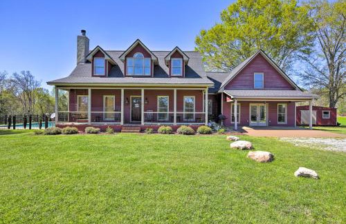 Pine Mountain Valley Casa | Pine Mountain Valley House with Pool and Grill!