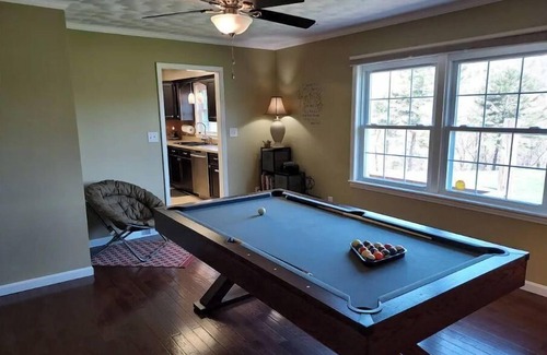 Harper Casa | Pine Ridge Manor-Private Hot Tub, beautiful Hilltop with views