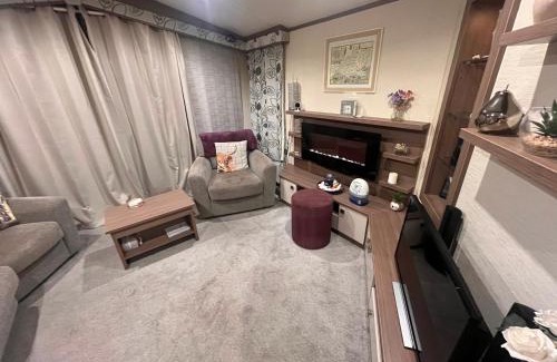 Poole Otro | Pine Rise Caravan