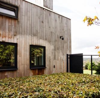 Herbeumont Casa | Pine Tree