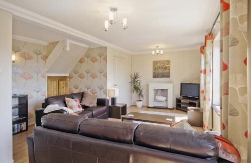 Cromer Casa | Pine View - E5473