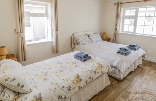 Clondra Cabaña | Vista de pino, BALLINAMUCK, CONDADO DE LONGFORD