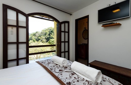 Itaipava Casa | Pet Friendly - House for up to 8 People With Gourmet Area and Cleanning Lady Icavirio Petr Polis