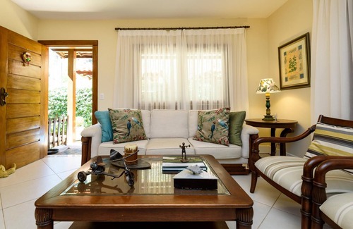 Itaipava Casa | Pet Friendly - House for up to 8 People With Gourmet Area and Cleanning Lady Icavirio Petr Polis