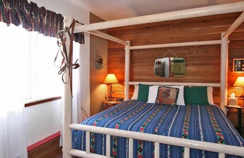 Norman Cama Y Desayuno | Pinecone at Whispering Pines Inn