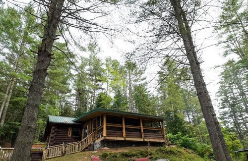 Long Lake Cabina | Pinecone Place - A True North Vacation Home