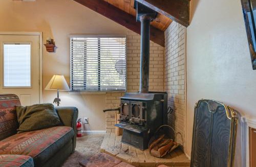 Cold Springs Casa | Pinecrest Dodge Ridge Cabin Shared Outdoor Space