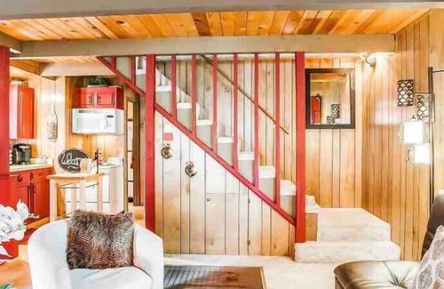 Cold Springs Cabina | Pinecrest Hideaway! Cozy cabin near Dodge Ridge Ski Resort and Pinecrest Lake