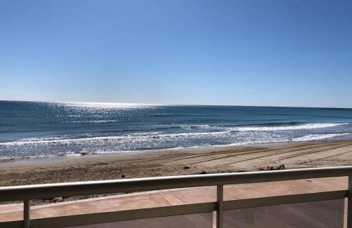 La Pineda Apartamento | PINEDA BEACH 1a línea de mar & parking