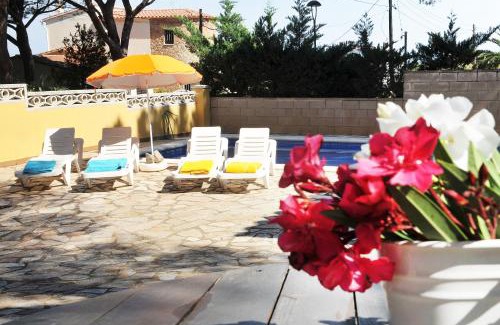 L'Escala Villa | Pinedes