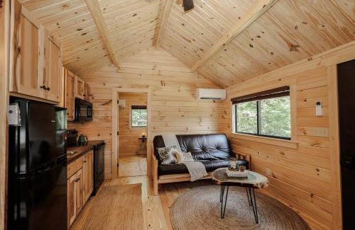 Lincoln Casa | PineHaus - Brand New Log Cabin at Harvard Brook