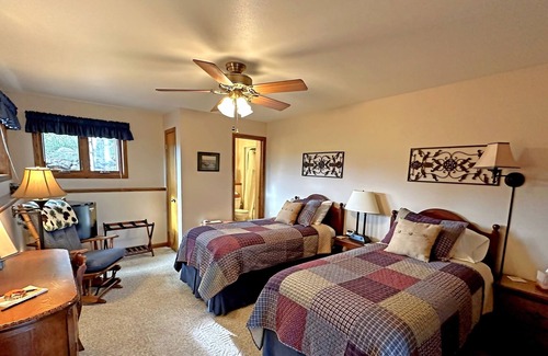 Baraboo Casa | Pinehaven Country Inn