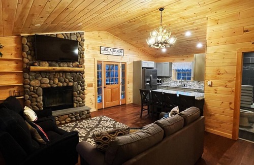 West Oneonta Cabina | Pines Luxury Log Cabin Lakefront Kayaks & Hot Tub
