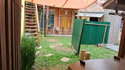 Pinhais Casa | Pineville House
