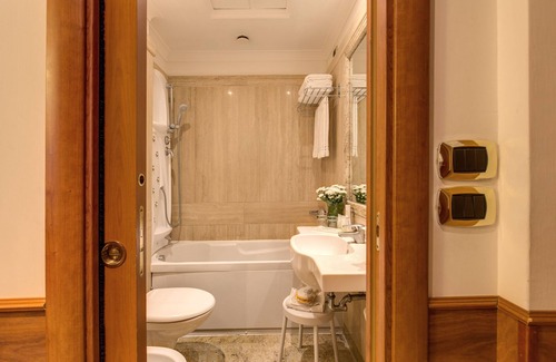 Quartiere XXVII Primavalle Hotel | Pinewood Hotel Rome
