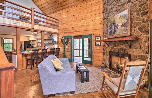 Boswell Cabina | Piney Bluff Retreat with Mountain Views!