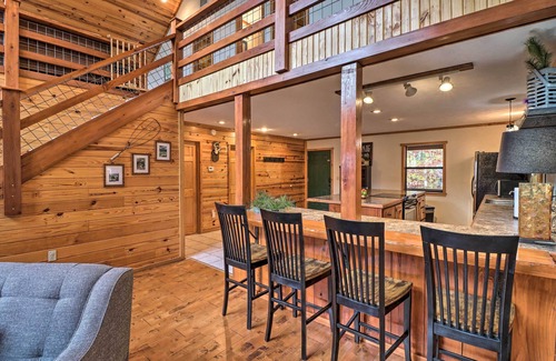 Boswell Cabina | Piney Bluff Retreat with Mountain Views!