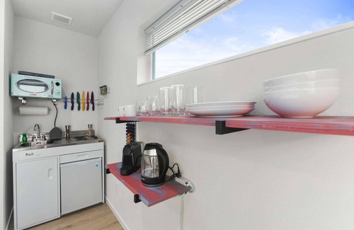 Whittier Heights Casa | Pingu's sweet suite - Micro Studio - 91Walkscore