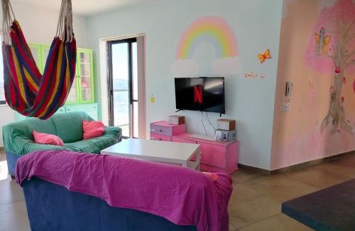 Għadira Apartamento | Pink Fairy Paradise Penthouse, 10mins from the beach