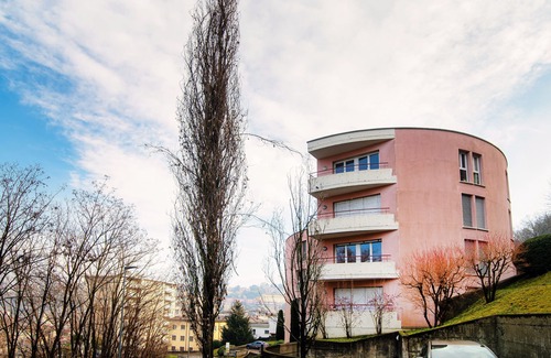 Chiasso Apartamento | Pink Flat