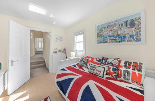 Harrow Road Apartamento | Pink Floyd 3BR Flat in Maida Vale near Notting Hill and Little Venice