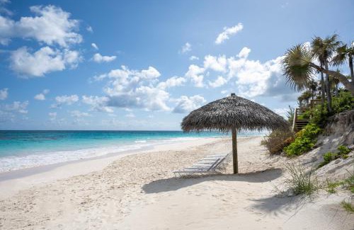 Governor's Harbour Apartamento | Pink Sands Point estate