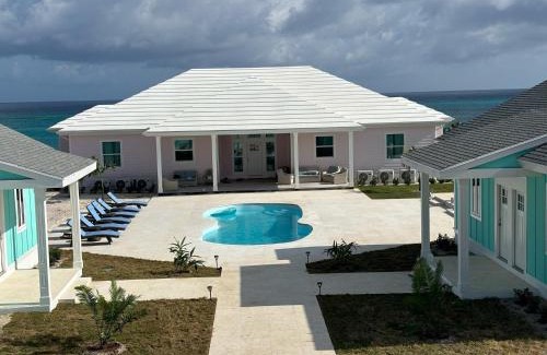 Governor's Harbour Apartamento | Pink Sands Point estate