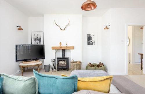 Whippingham Cabina | Pinkmead Estate and Vineyard