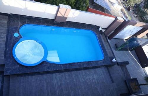 Dausa Casa | Pinky Hotel
