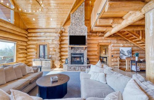 Pittman Center Casa | Pinnacle Chalet by AvantStay Luxury Cabin w Panoramic Views Fireplace Game Room