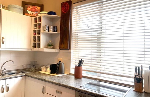 Pinnacle Point Cabina | Pinnacle Point 2 bed lodge available for short stay