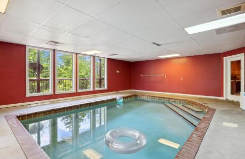 Pittman Center Casa | Pinnacle Pool View Lodge #625