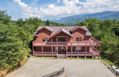 Pittman Center Casa | Pinnacle Pool View Lodge #625