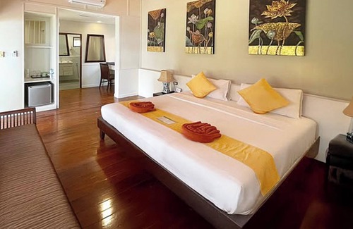 Mae Nam Hotel | Pinnacle Samui Resort SHA Plus
