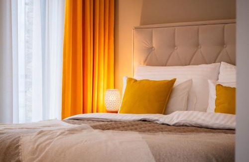 Nove Mesto nad Metuji Casa | Pinot Noir Apartments & Wine Bar