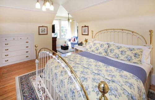 Cloverdale Cama Y Desayuno | Pinschower Inn